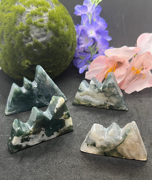 Moss Agate Mountains